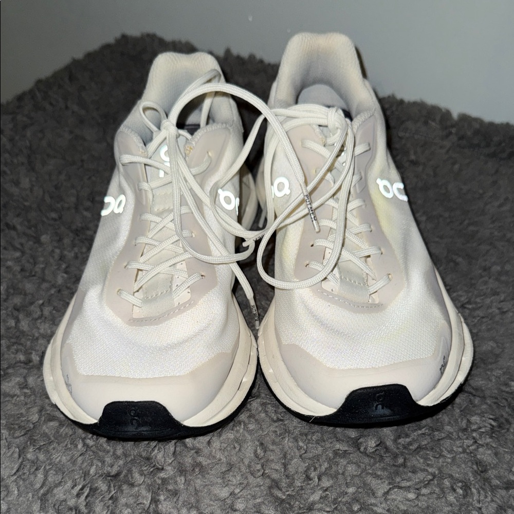 On Cloud Cloudnova Form Sneakers Cloudtech W7 Whi… - image 2